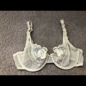 Bra